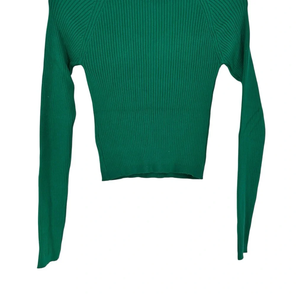 Love Tree Green Ribbed Turtleneck Sweater size Large Long Sleeves Stretch